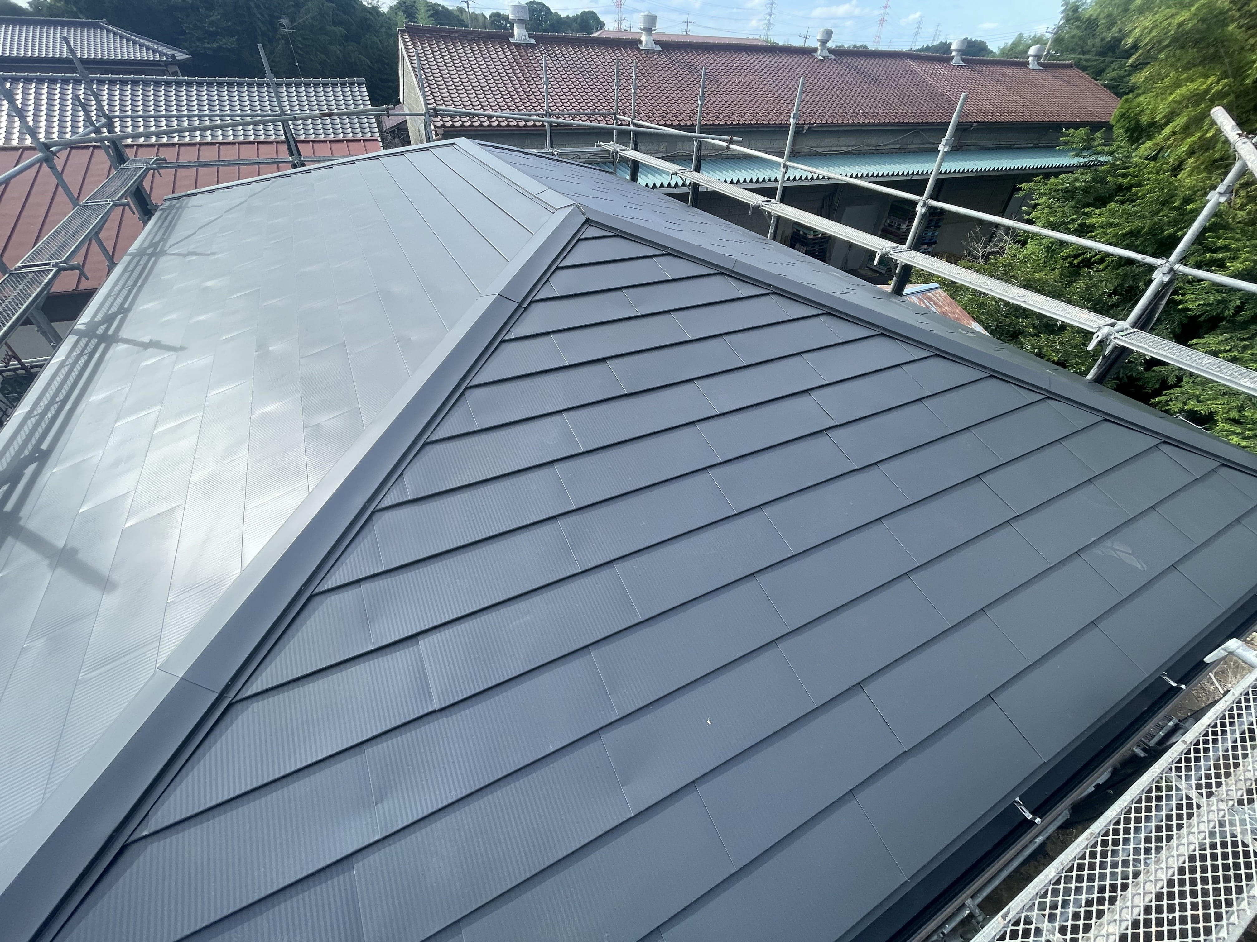 屋根カバー工法